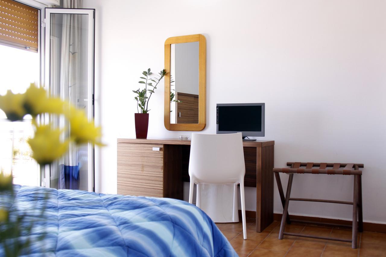 Hotel Eufemia Isola delle Femmine Eksteriør bilde